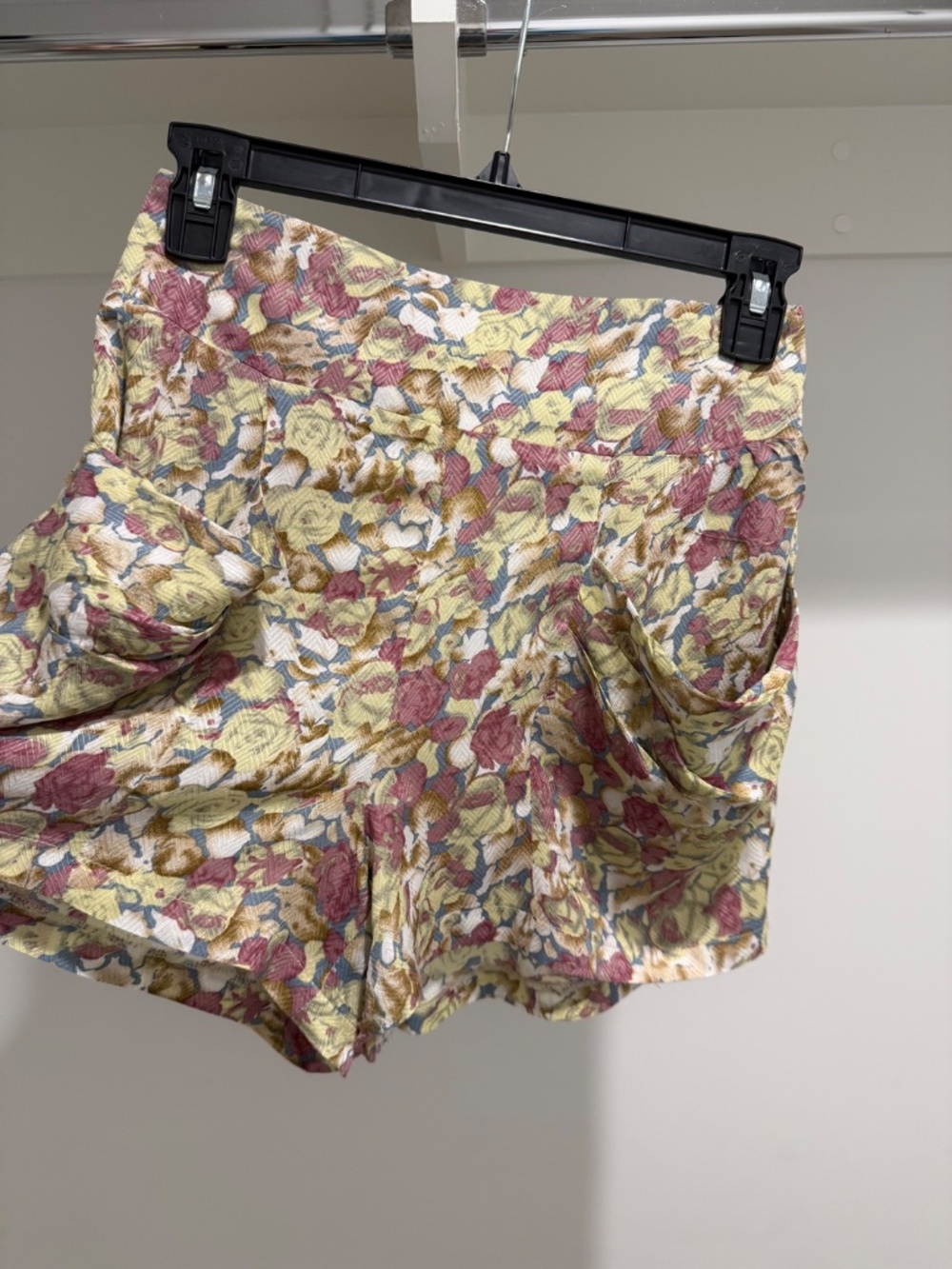 Love 21 Floral Boho Pocket Shorts | Rose Print Rayon Shorts | XS